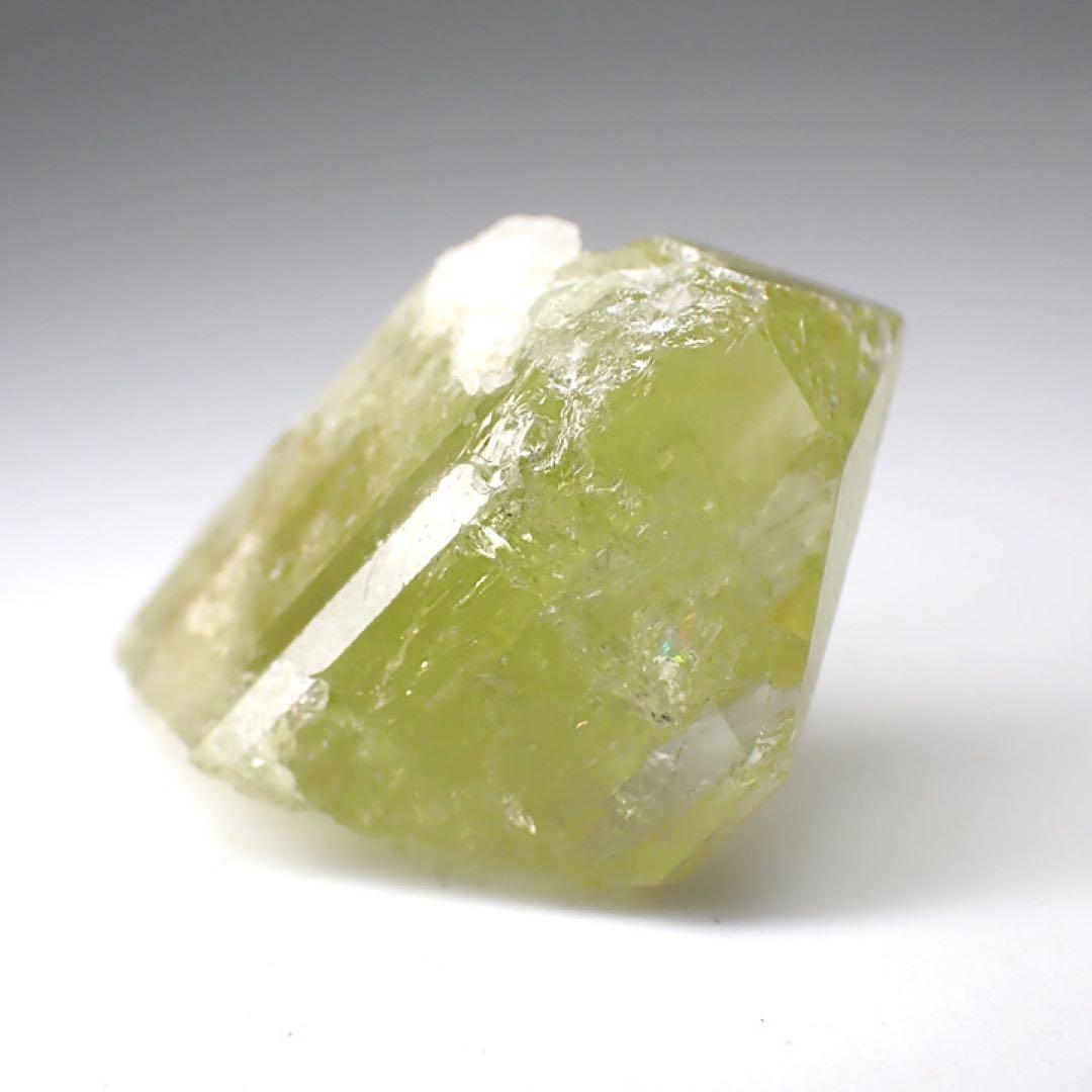 【ブラジル産】ブラジリアナイト原石