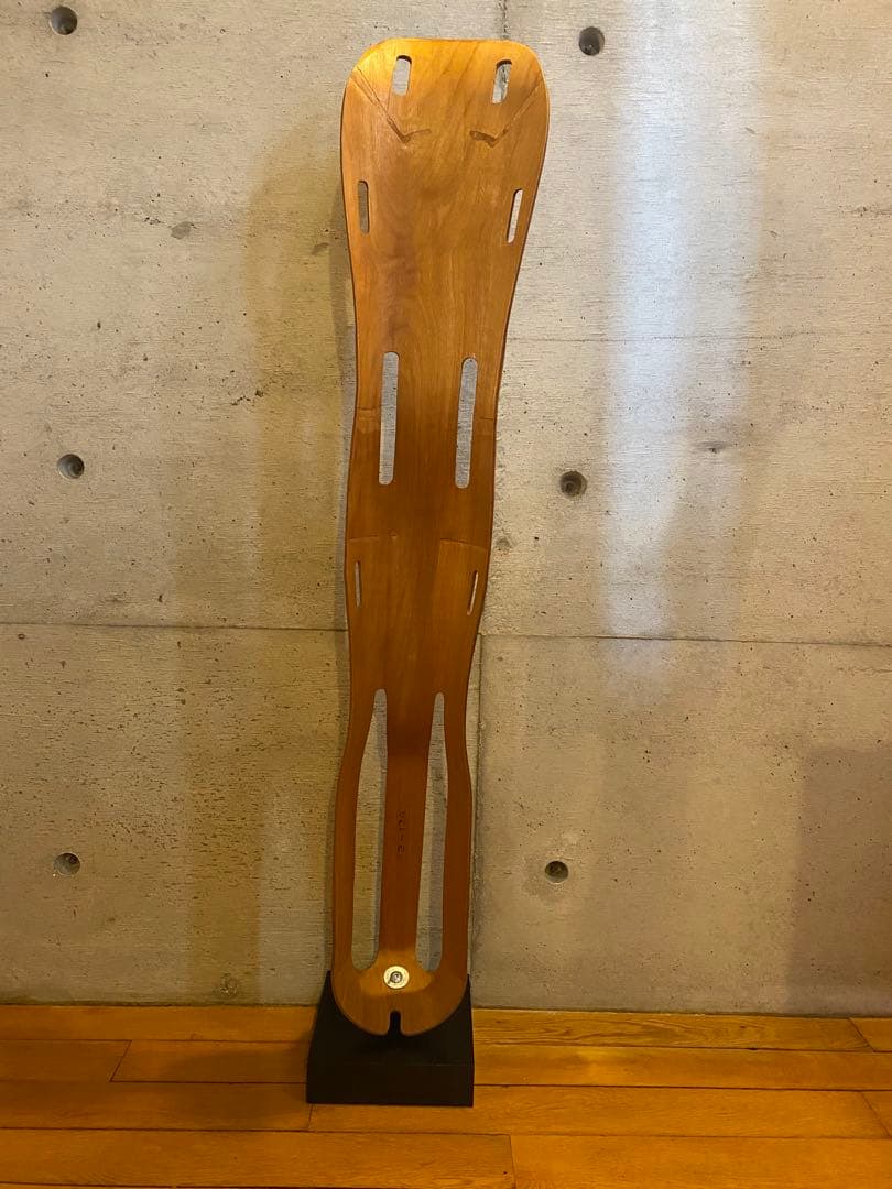 チャールズ&レイ・イームズ/レッグスプリント