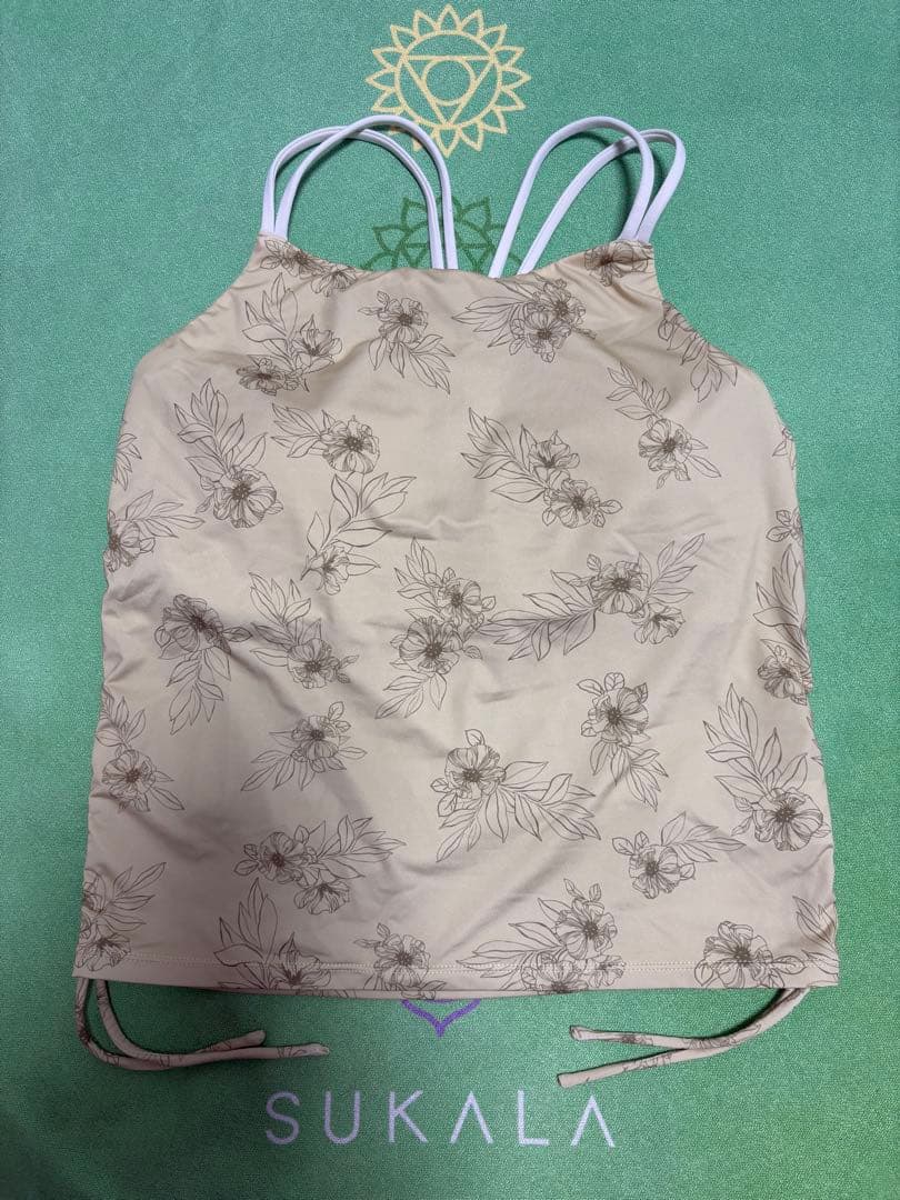 【SUKALA】 キャミソールとレギンスのセットアップ Lサイズ