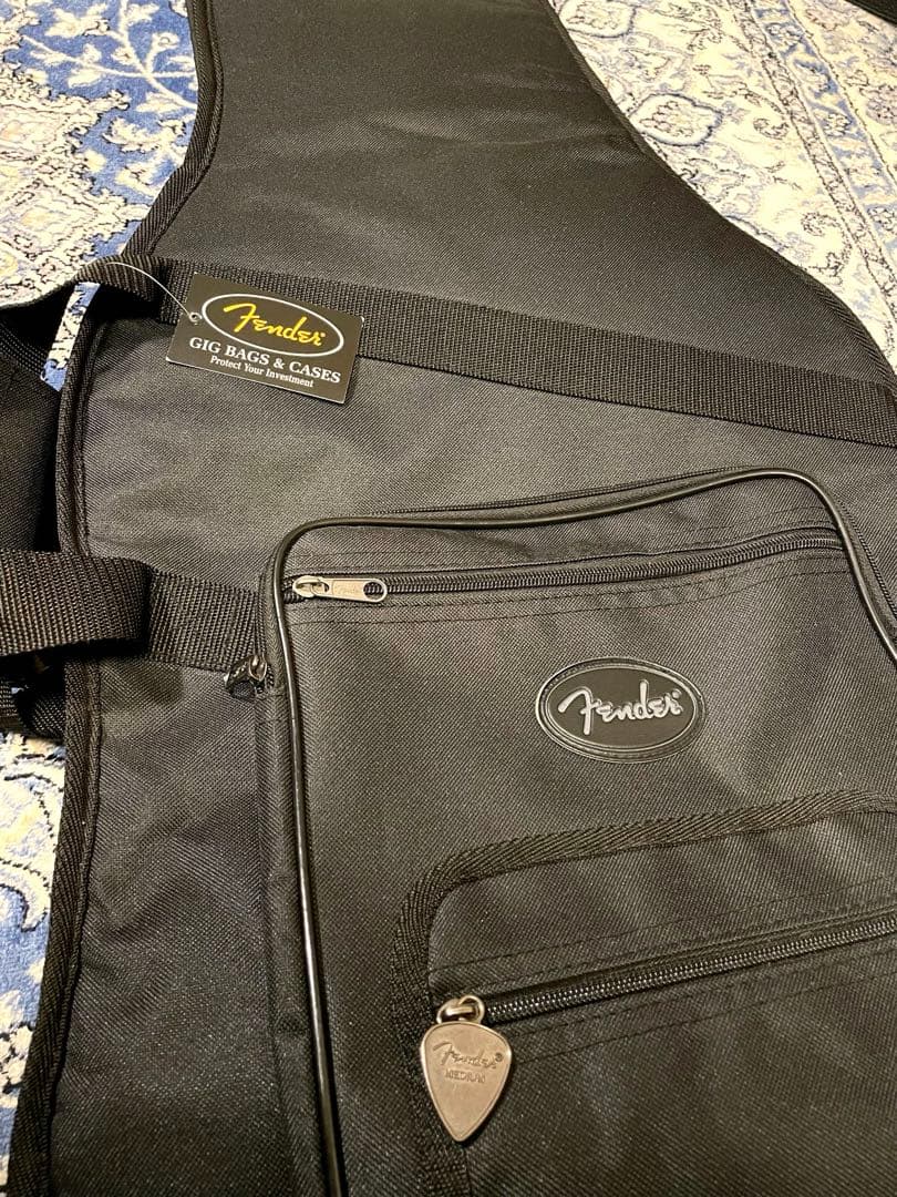 Fender製 / フェンダー ベースケース