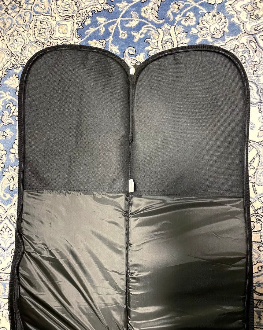 Fender製 / フェンダー ベースケース