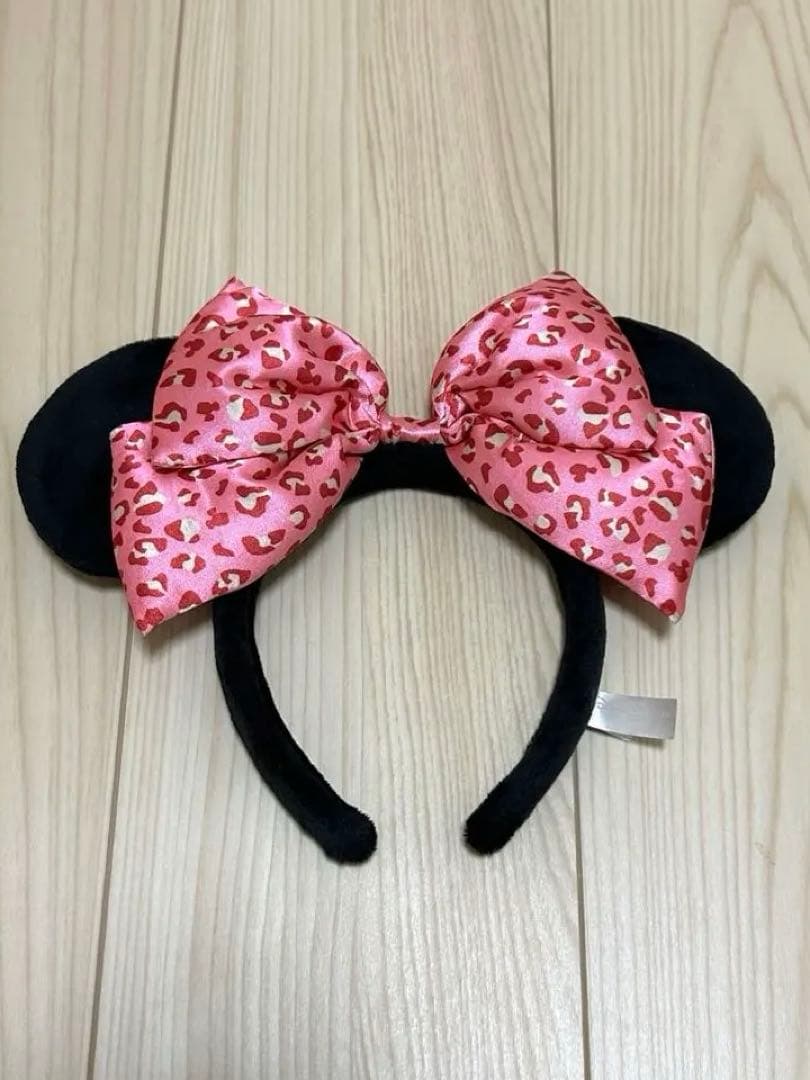ミニーヒョウ柄　カチューシャ　ピンク