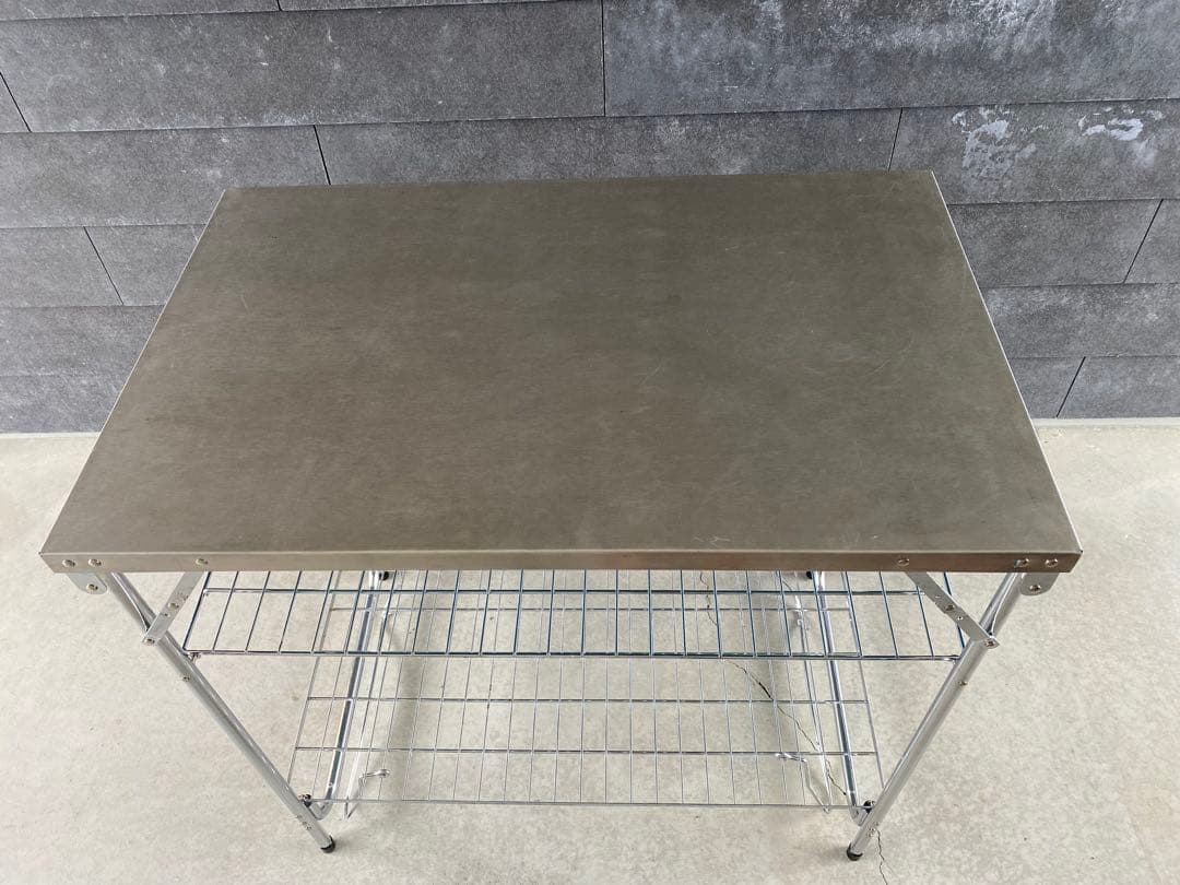 テントマークデザイン　ステンレス製折りたたみテーブル　キャンプテーブル