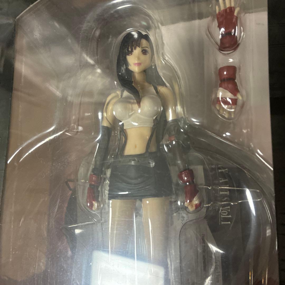 FINAL FANTASY VII Tifa Lockhart フィギュア