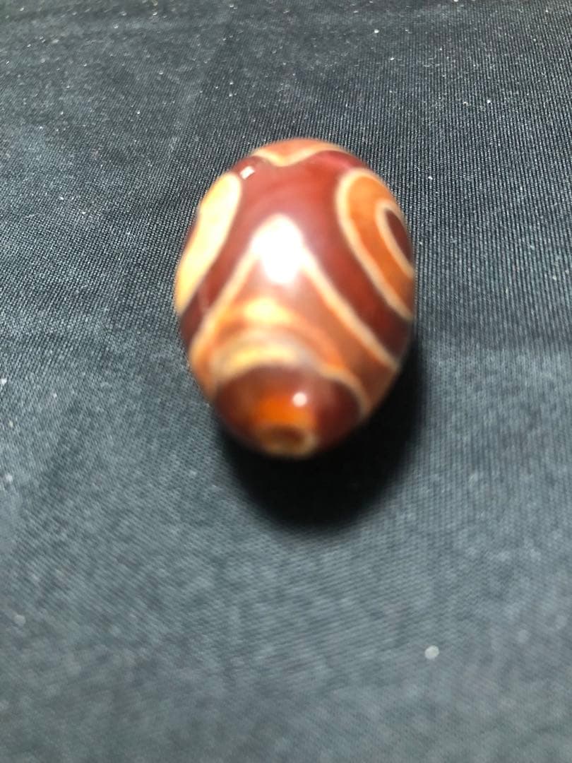 ペー、秘蔵上肯紅天珠‼️西蔵老礦紅玉髄米粒型虎牙三眼天珠