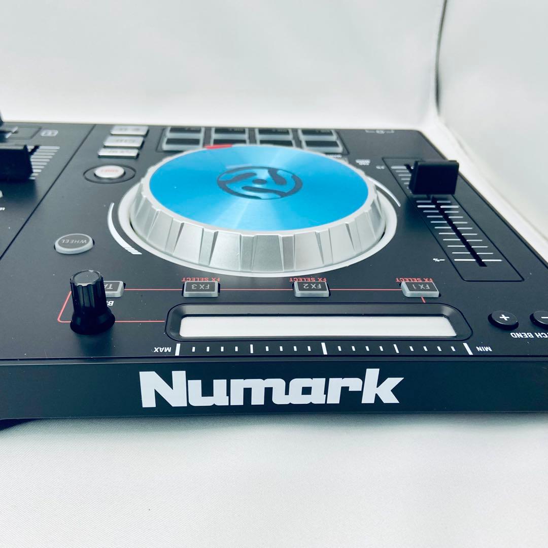 Numark Mixtrack Pro 3 DJコントローラー Serato対応