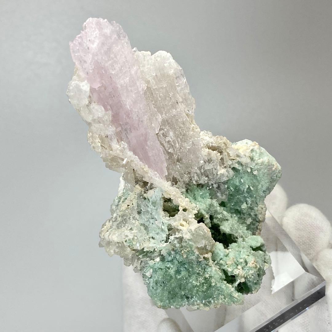 クンツァイト　クォーツ　ブルーアラゴナイト　鉱物標本　原石　天然石　ストーン