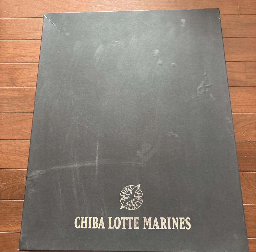 レア品　千葉ロッテマリーンズユニフォーム 背番号2 ボビーバレンタインタオル付き