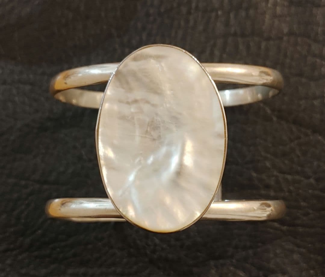 本物保証 シルバーバングル