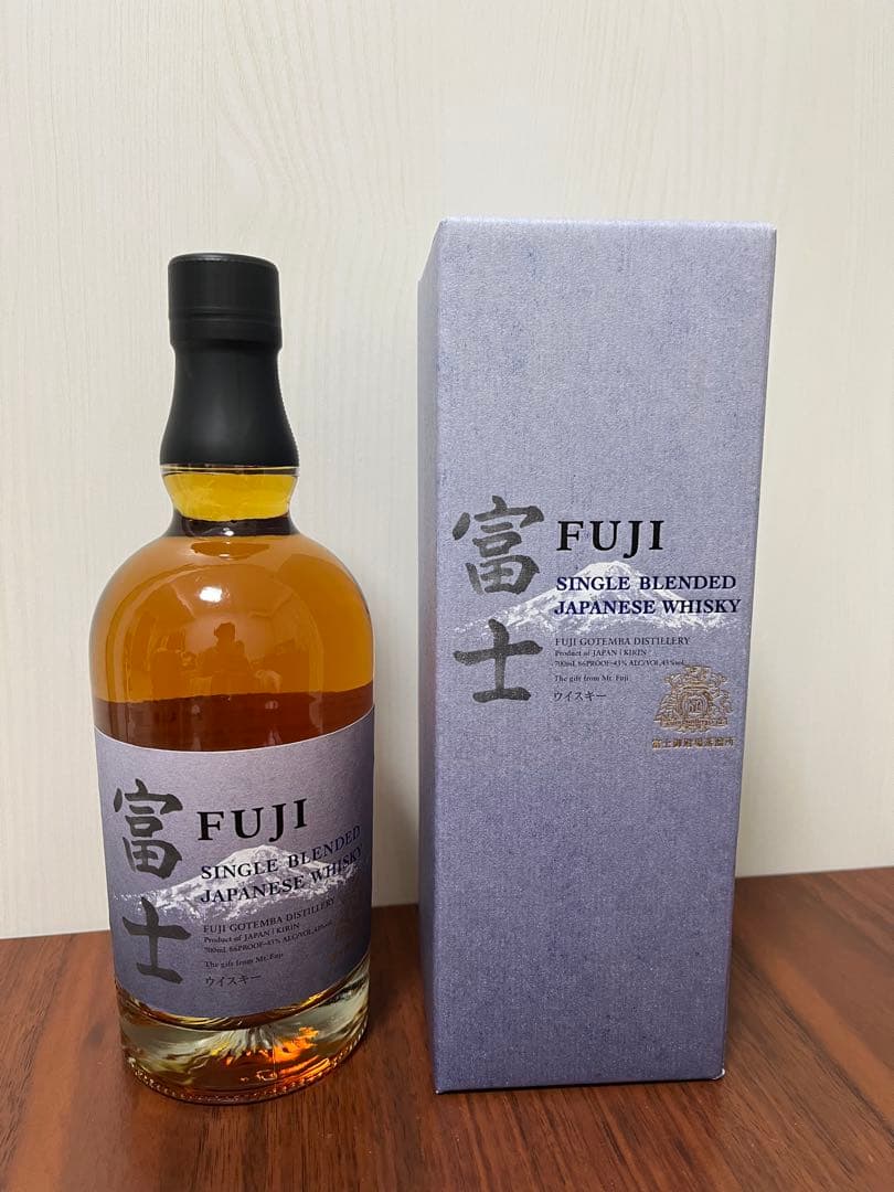 キリン シングルブレンデッドジャパニーズウイスキー富士2本（700ml） 箱付き