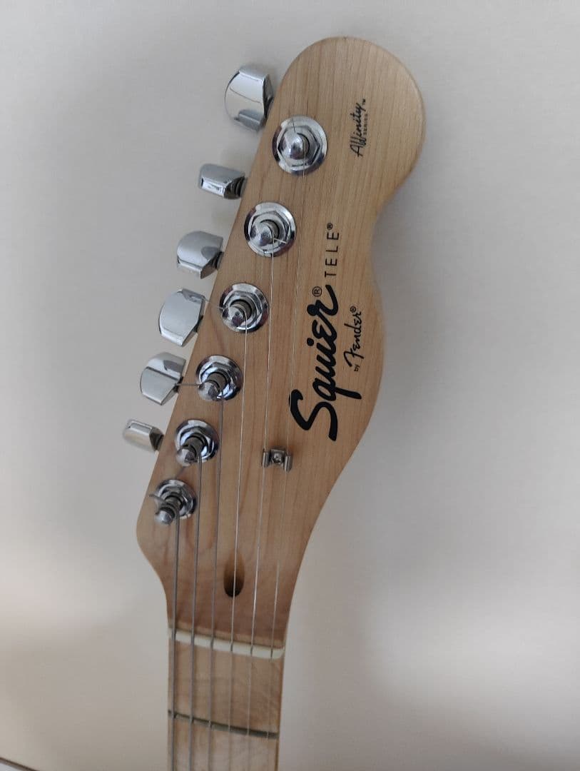 Squier テレキャスター エレキギター レッド