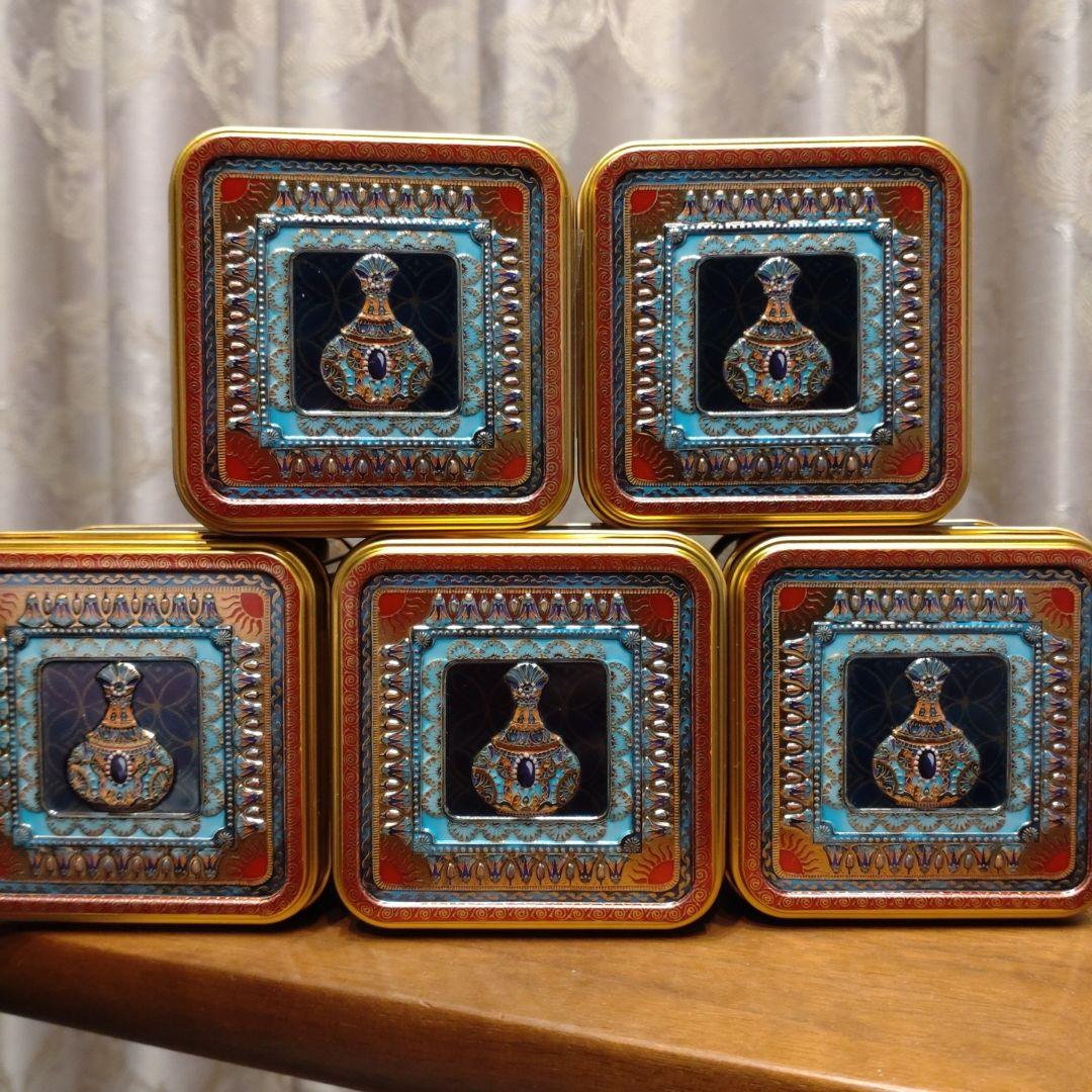 ラムセス大王展　青山デカーボ　エジプト缶