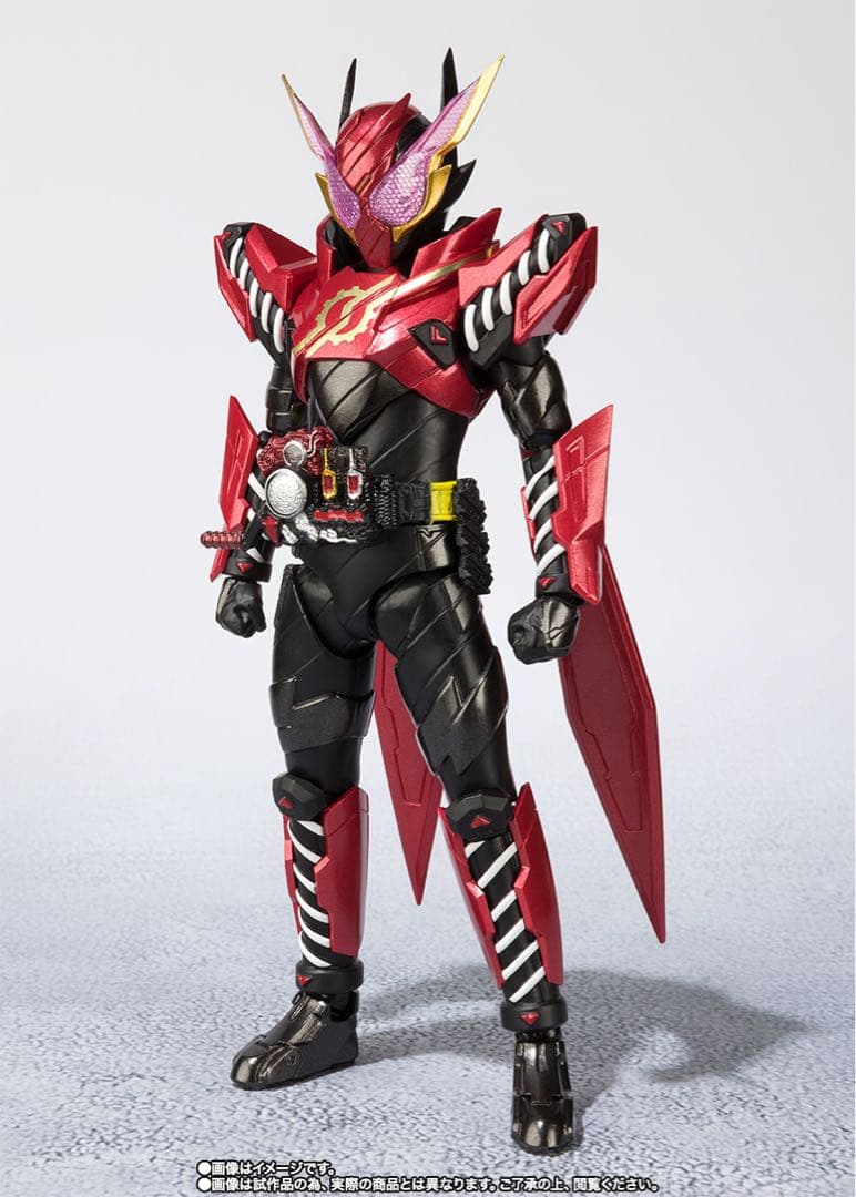【未開封】S.H.Figuarts 仮面ライダービルド ラビットラビットフォーム