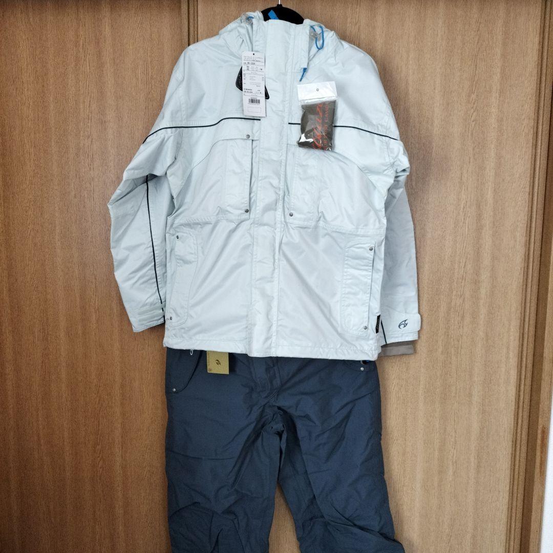 【新品タグ付き】レインスーツ（アイスブルー）Ｍ