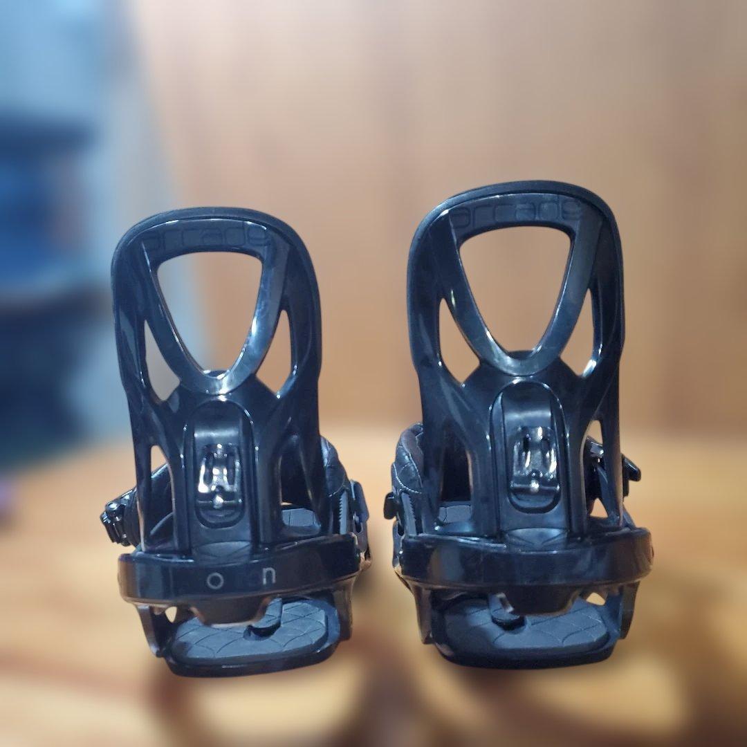 SALOMON スノーボードビンディング S/Mサイズ！ BD2602