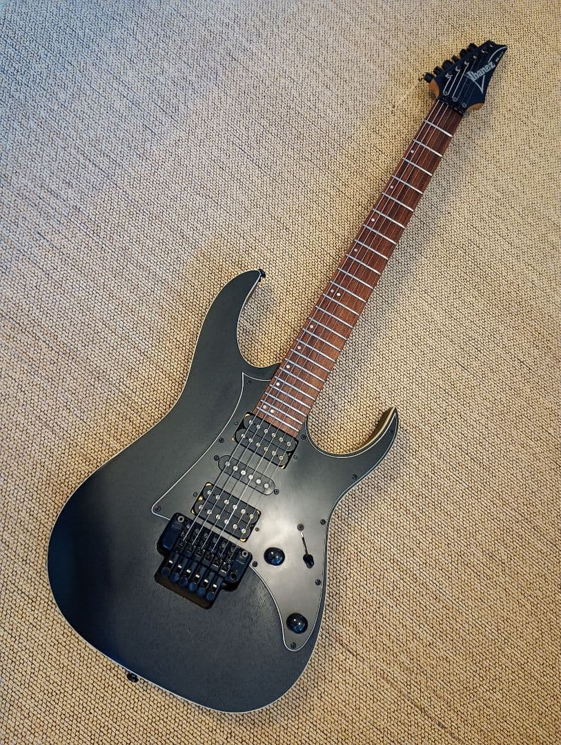 アイバニーズ Ibanez RG350ZB