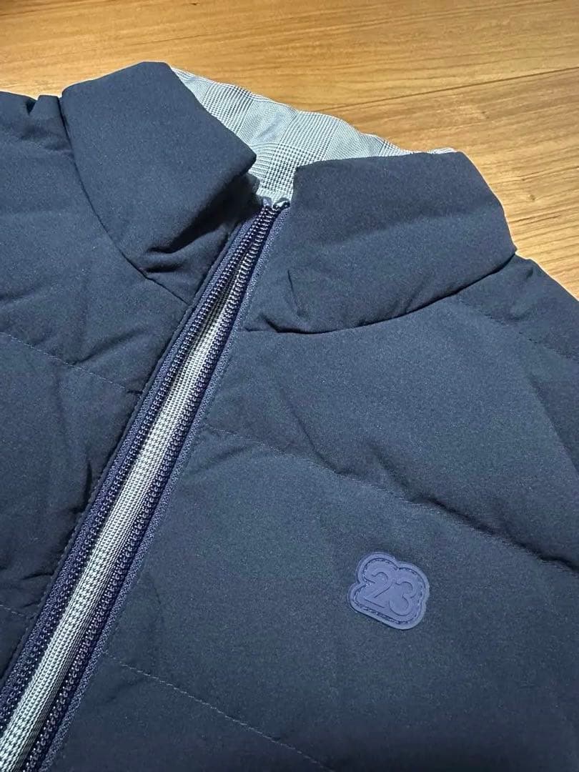 23区ゴルフ リバーシブル　ダウンベスト