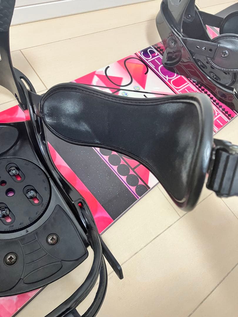 SALOMON サロモン143cm スノーボードとビンディングセット大阪手渡可！