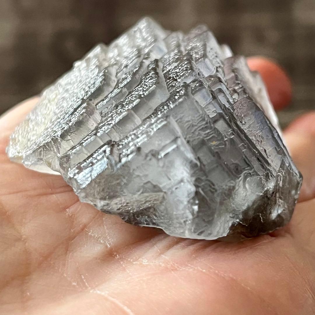 美品 フローライト ライトブルー 372.4ct 幾何学模様 蛍石 原石 鑑賞石