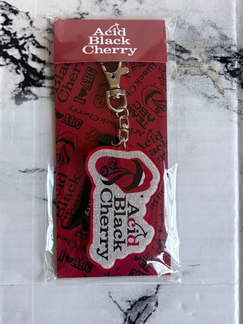 Acid Black Cherry アクリルキーホルダー・ABCパーカー