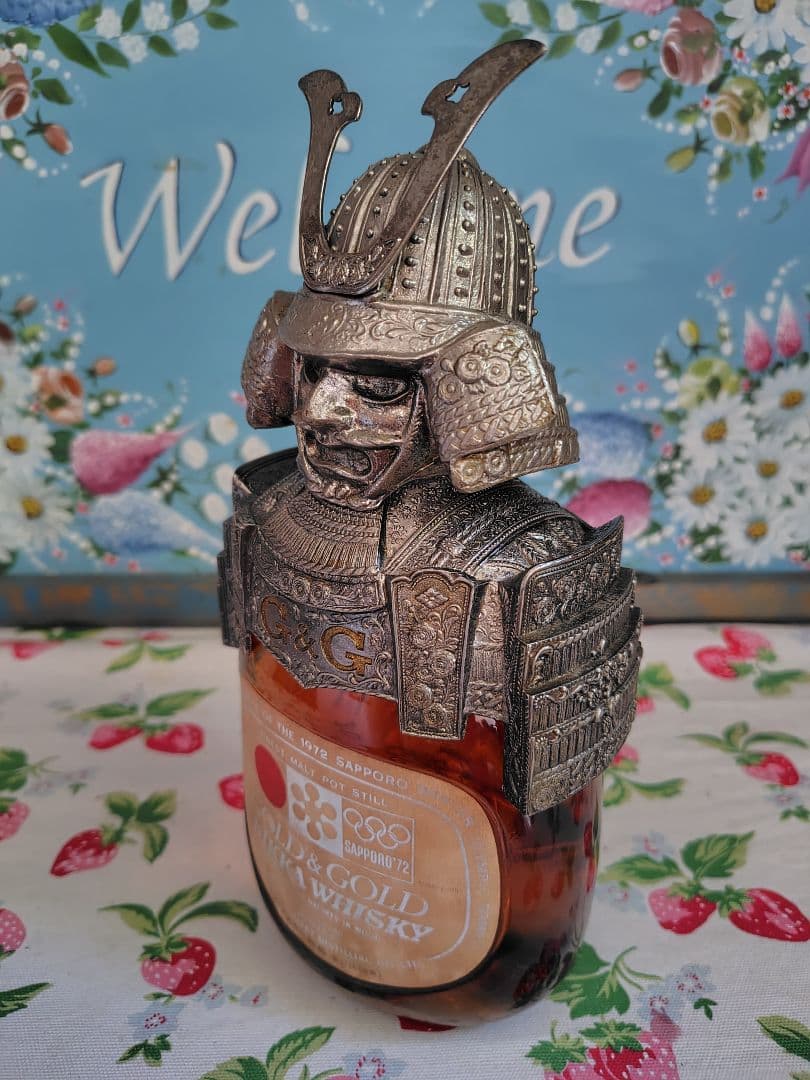 金属製　重い　NIKKA WHISKY ニッカウヰスキー 鎧 兜 侍　G&G