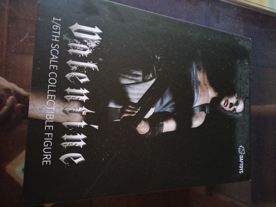 バイオハザード　ジルバレンタイン　1/6フィギュア