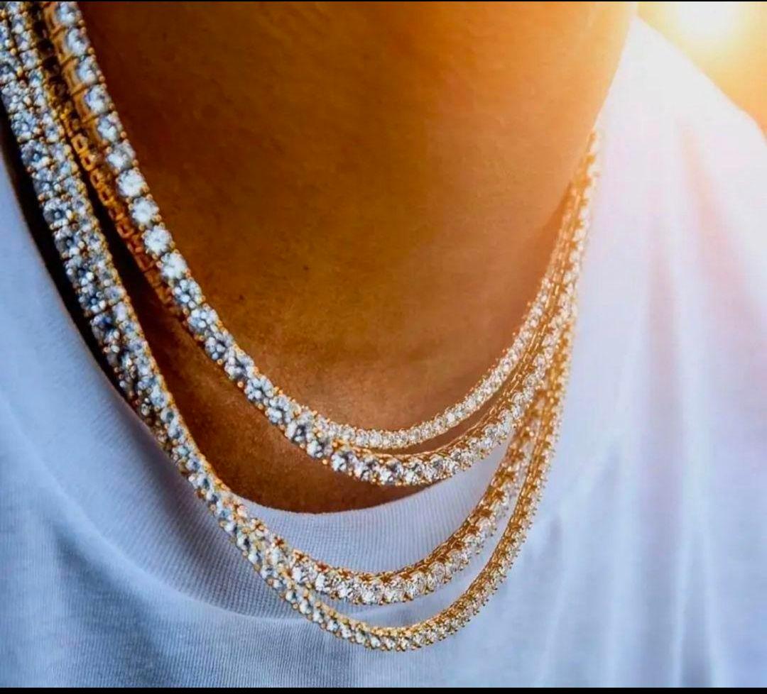 芸能人愛用 シルバー テニスネックレス CZ装飾　ランキング上位