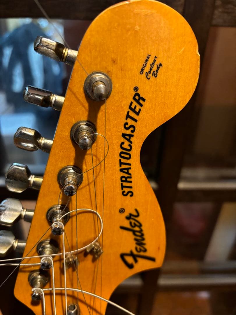 Fender Japan Stratocaster エレキギター クリーム
