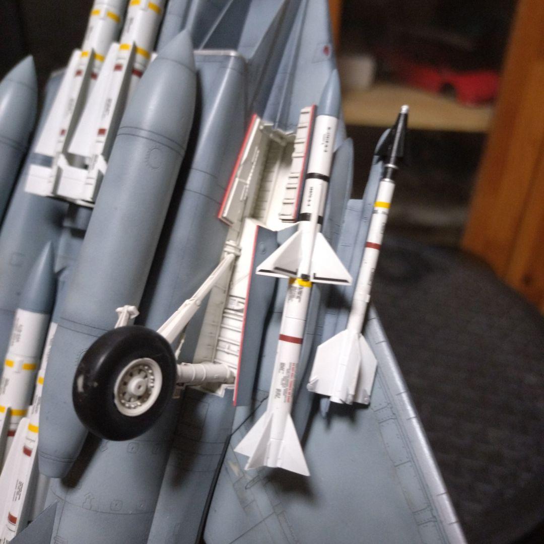 タミヤ 1/48 F14Aプラモデル塗装済み完成品