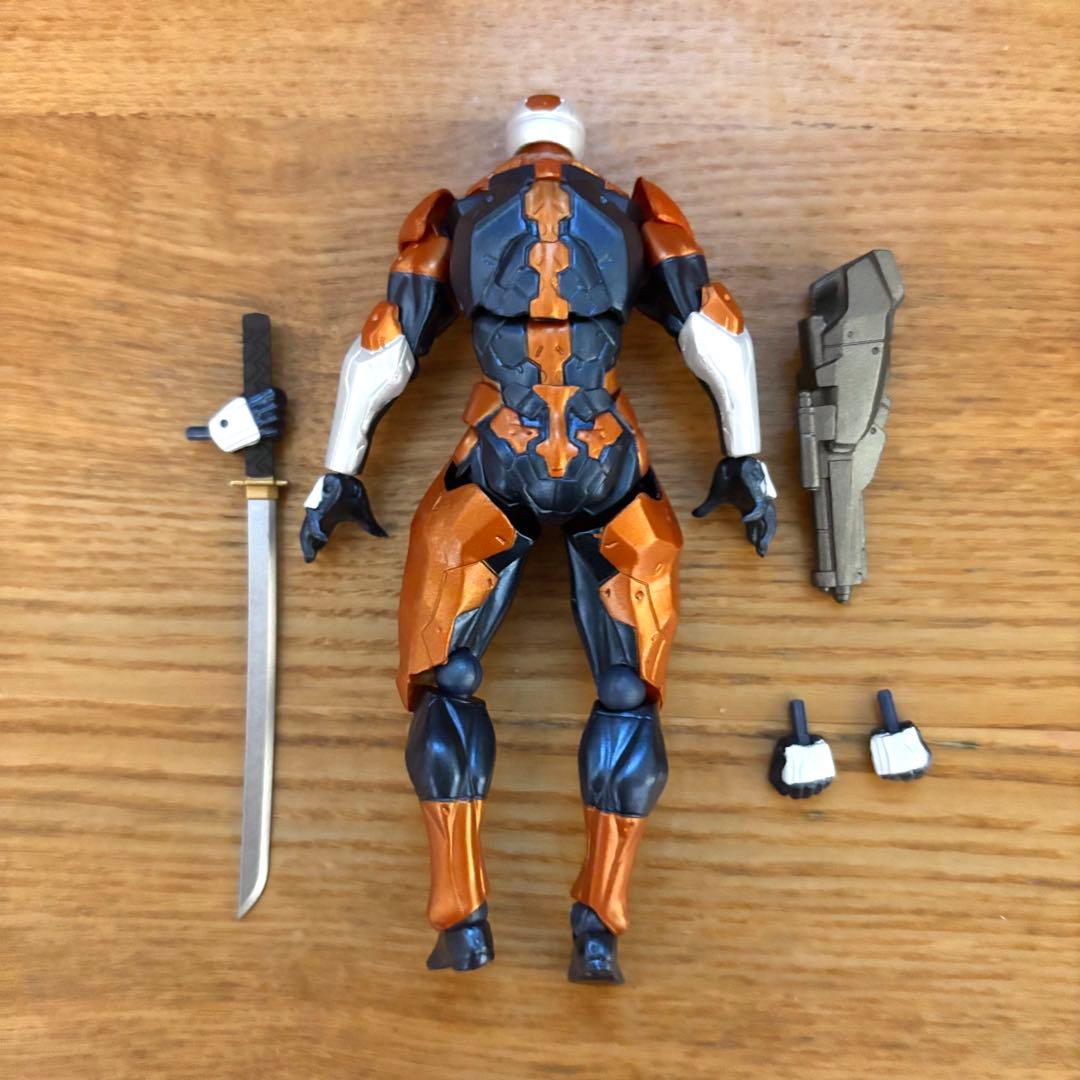 マイクロヤマグチ リボルミニ サイボーグ忍者 メタルギア フィギュア