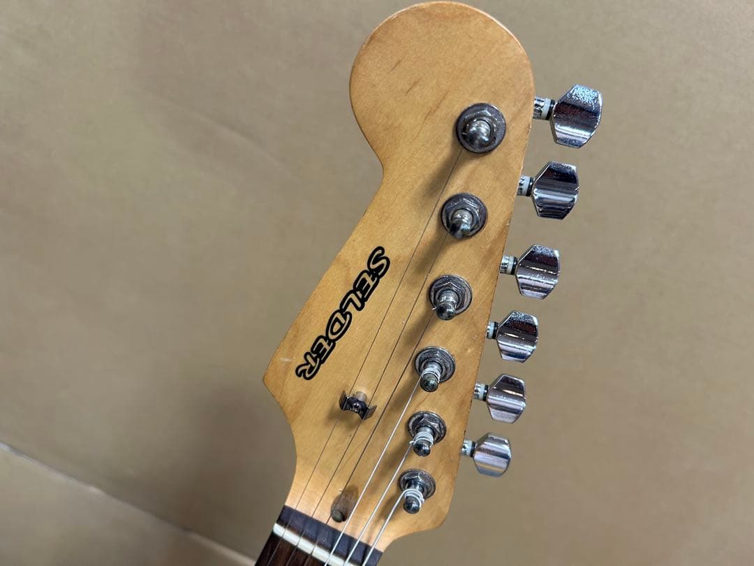 SELDER セルダー　ストラトキャスタータイプ　左利き用　レフティー