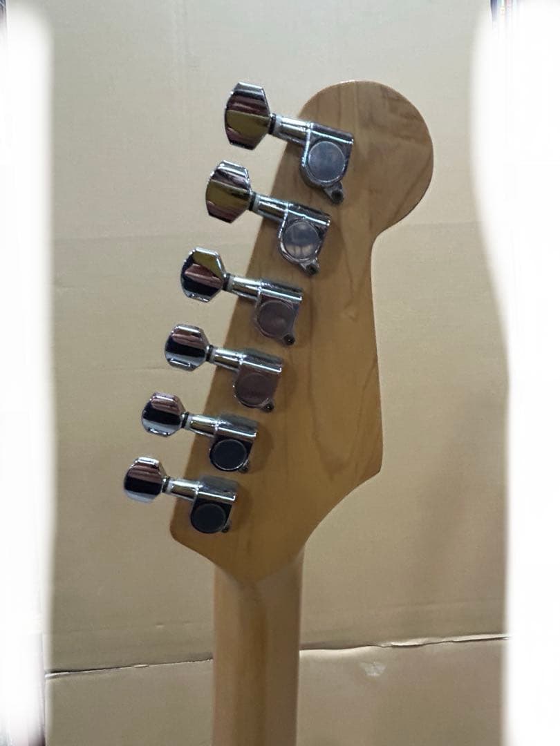 SELDER セルダー　ストラトキャスタータイプ　左利き用　レフティー