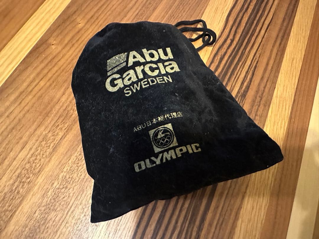 ABU Ambassadeur 2500C アブ アンバサダー ブラック リール