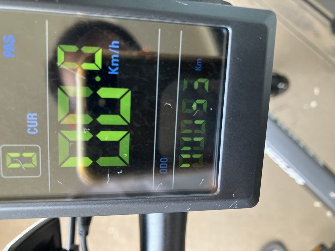 (ガリー)日本製EENOUR 電動アシスト自転車 バスケット付き