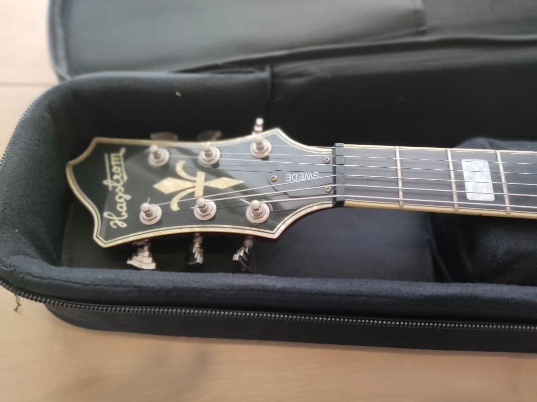 HAGSTROM SWEDE　いい状態　２０１６年の定価税別125000円です。