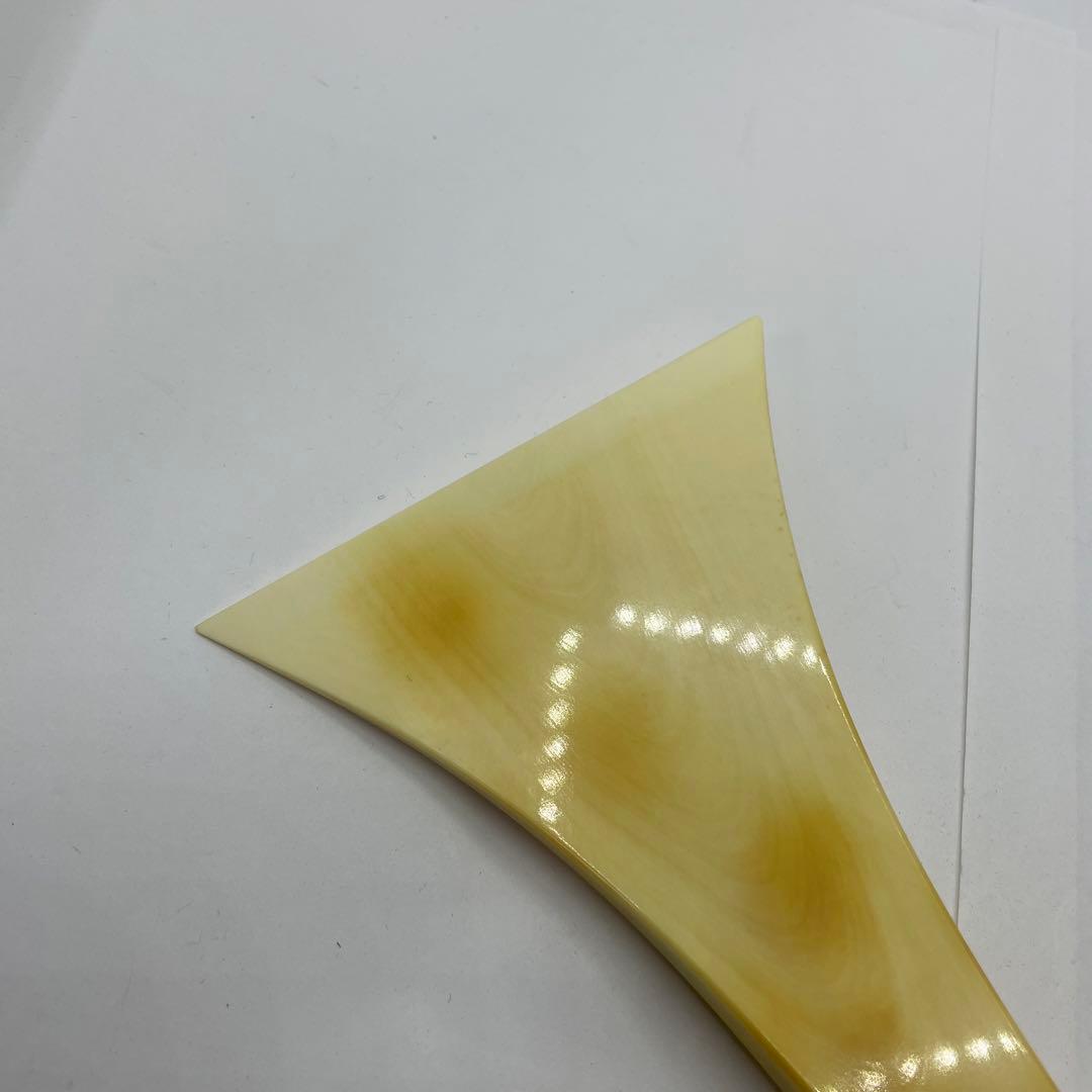 ヴィンテージ   天然素材　バチ　重さ約　113g  #387