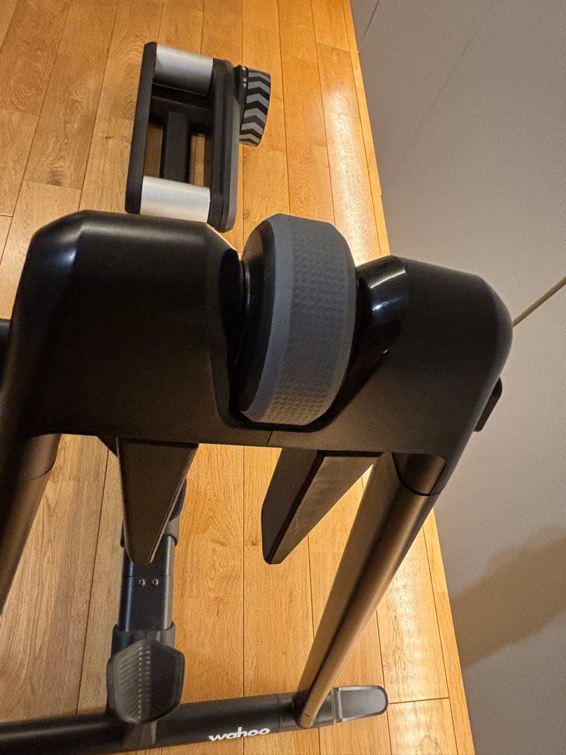 Wahoo KICKR スマートトレーナー