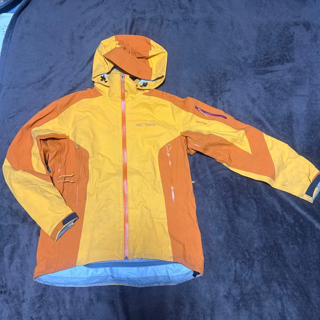ARC'TERYX GORE-TEX スノージャケット　women's Ｌ