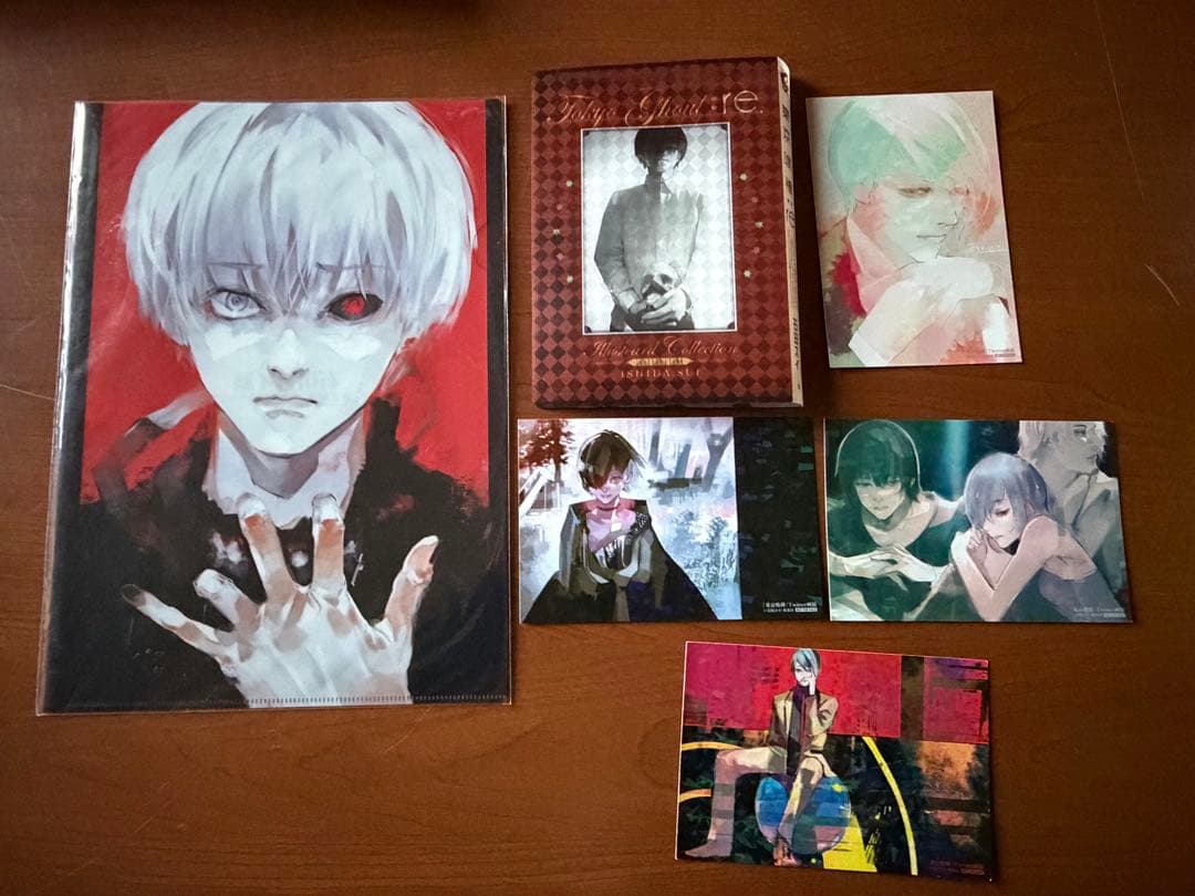 東京喰種 石田スイ 缶バッジ ポストカード クリアファイル アクリルスタンド