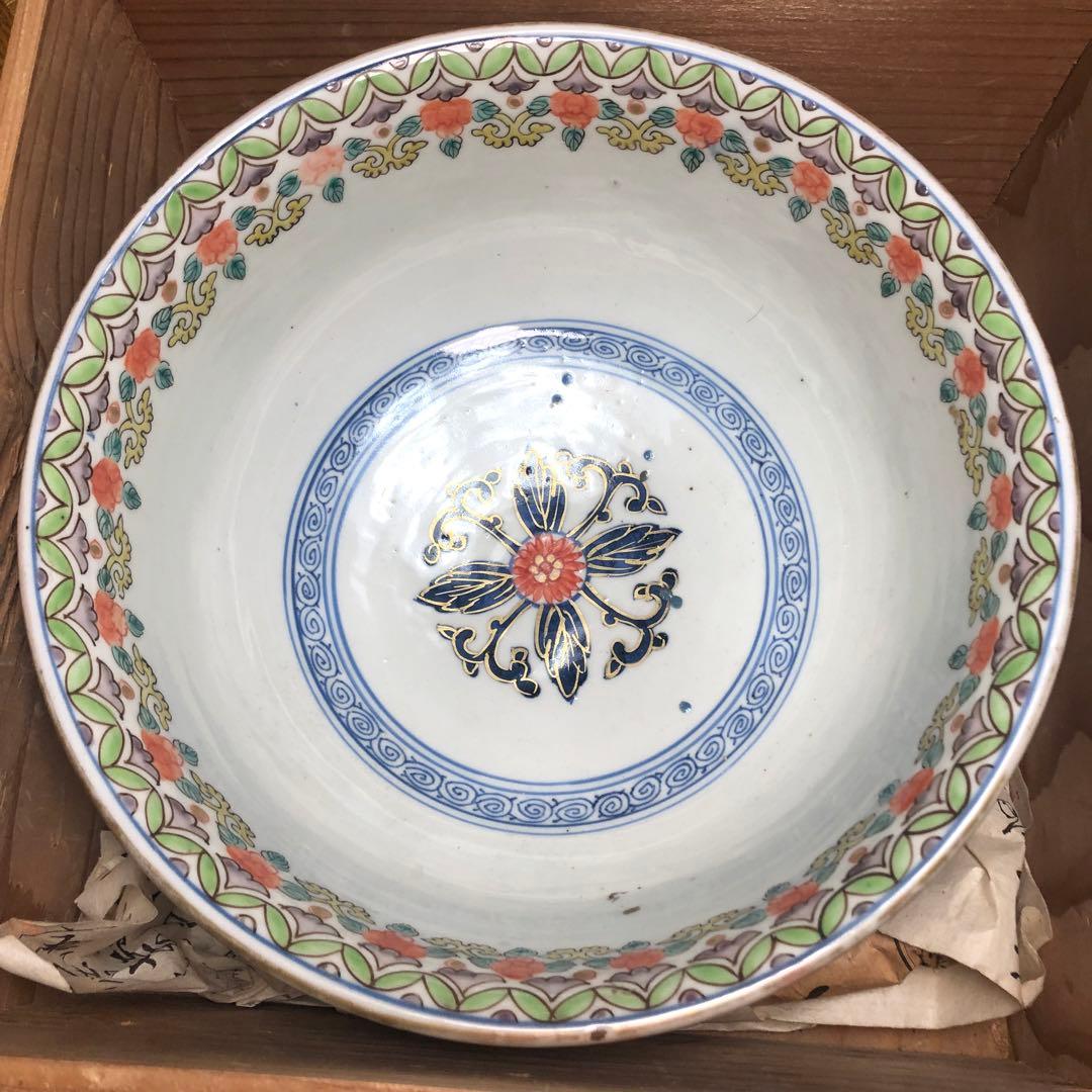 旧家蔵出　大型　伊萬里焼　錦手 アンティーク　骨董品