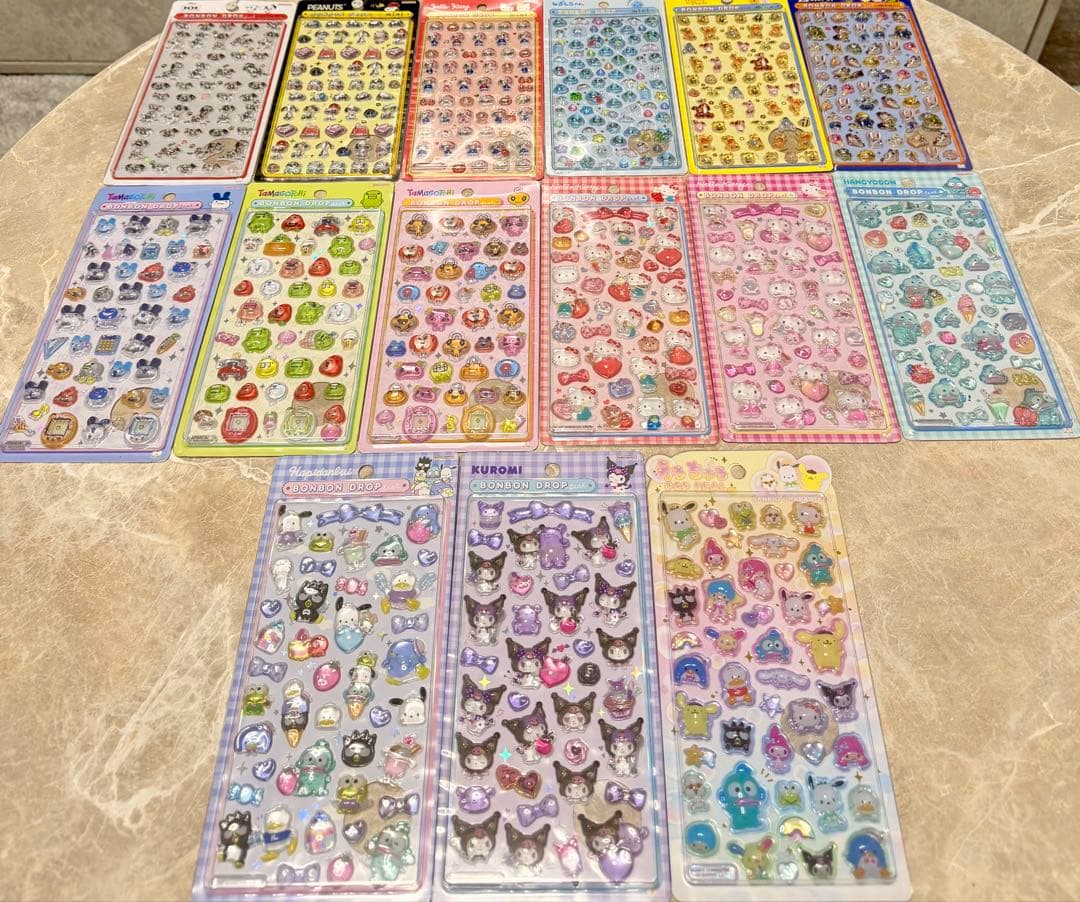 ボンボンドロップシール・ぷくぷくシール・タイルシールなどの詰め合わせ