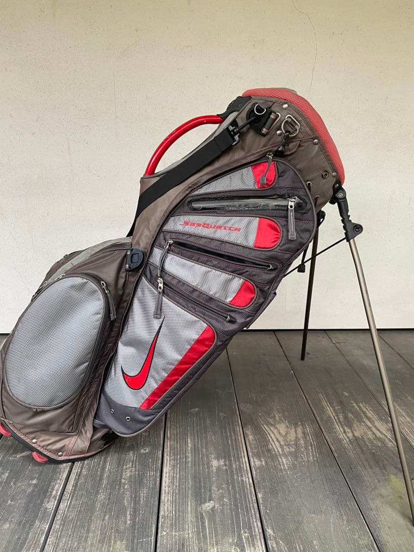 Nike ゴルフスタンドバッグ グレー/レッド