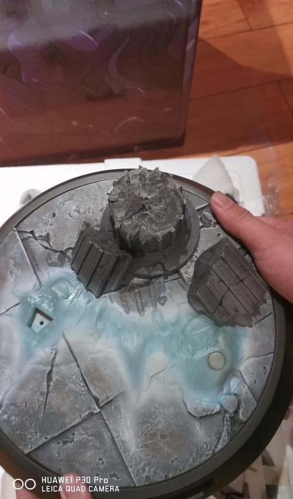 聖闘士星矢 アクエリアスカミュ（冥衣)　ガレージキット ガレキ スタチュー1/6