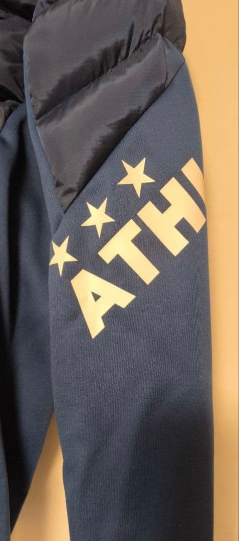 新品　人気　アスレタ　中綿ウォームジャケット　サイズM