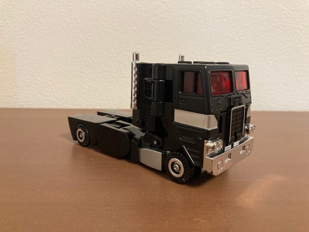 F*e様 トランスフォーマー ニュークリオンクエスト　スーパーコンボイ C-30