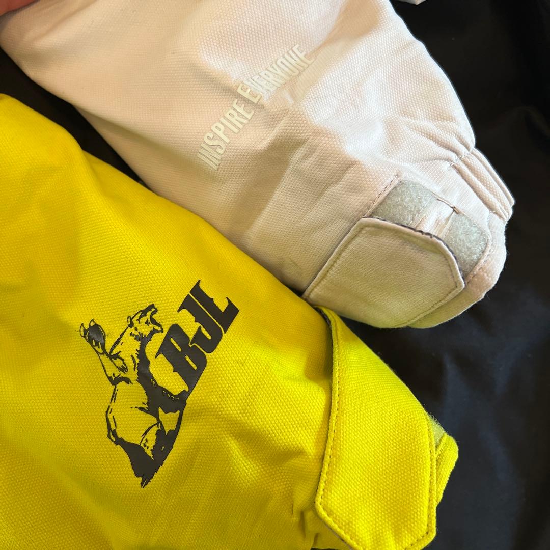 【希少】VOLCOM スノーボードジャケット XL