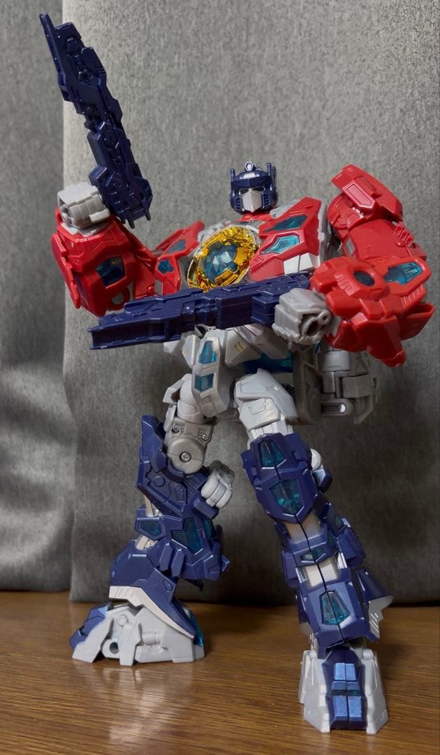 G-SHOCK × TRANSFORMERS マスターオプティマスプライム