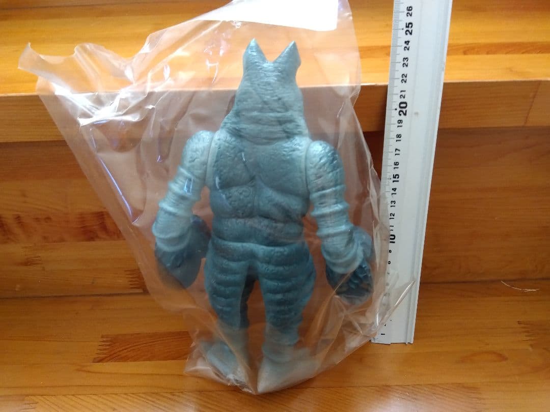 ●楳図かずお バルタン星人 ソフビ スーフェス限定 ウルトラマン フィギュア