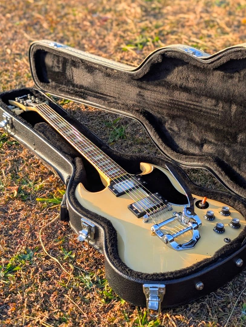 1980年代 SGタイプ エレキギター / ハードケース付き！