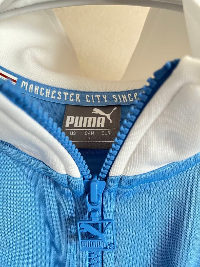 マンチェスターシティ　ジップアップ